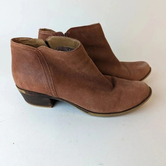 Lucky Brand Basel Bootie - 7 - Picture 2 of 10